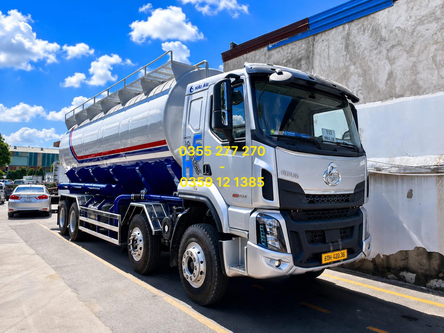 Xe bồn chở cám HCM