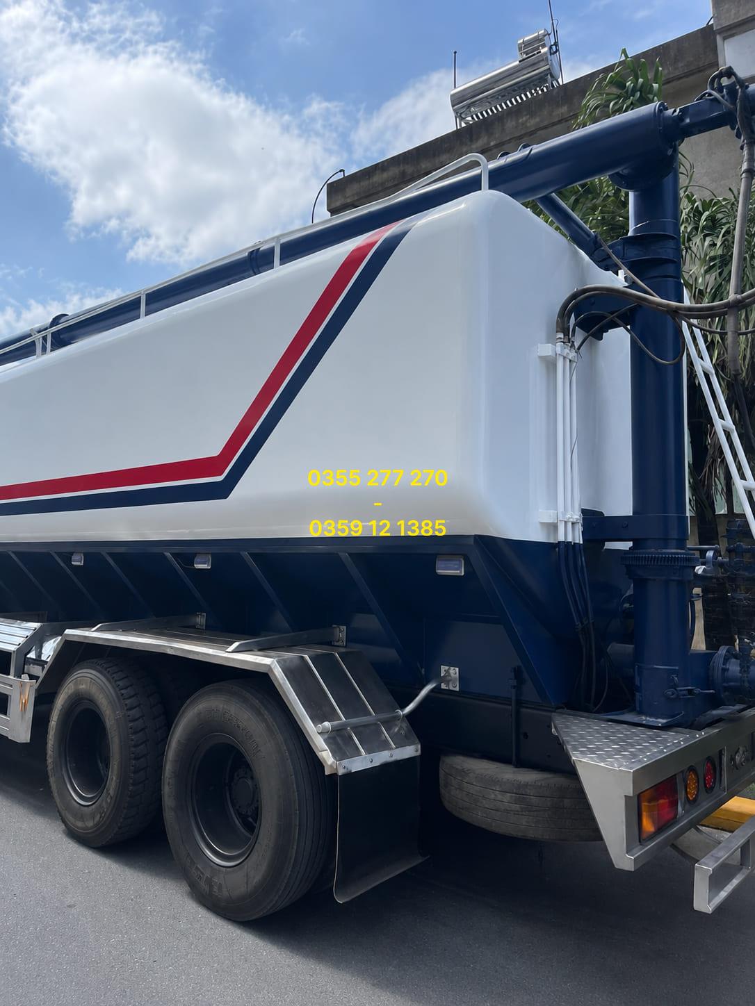 Xe bồn chở cám HCM