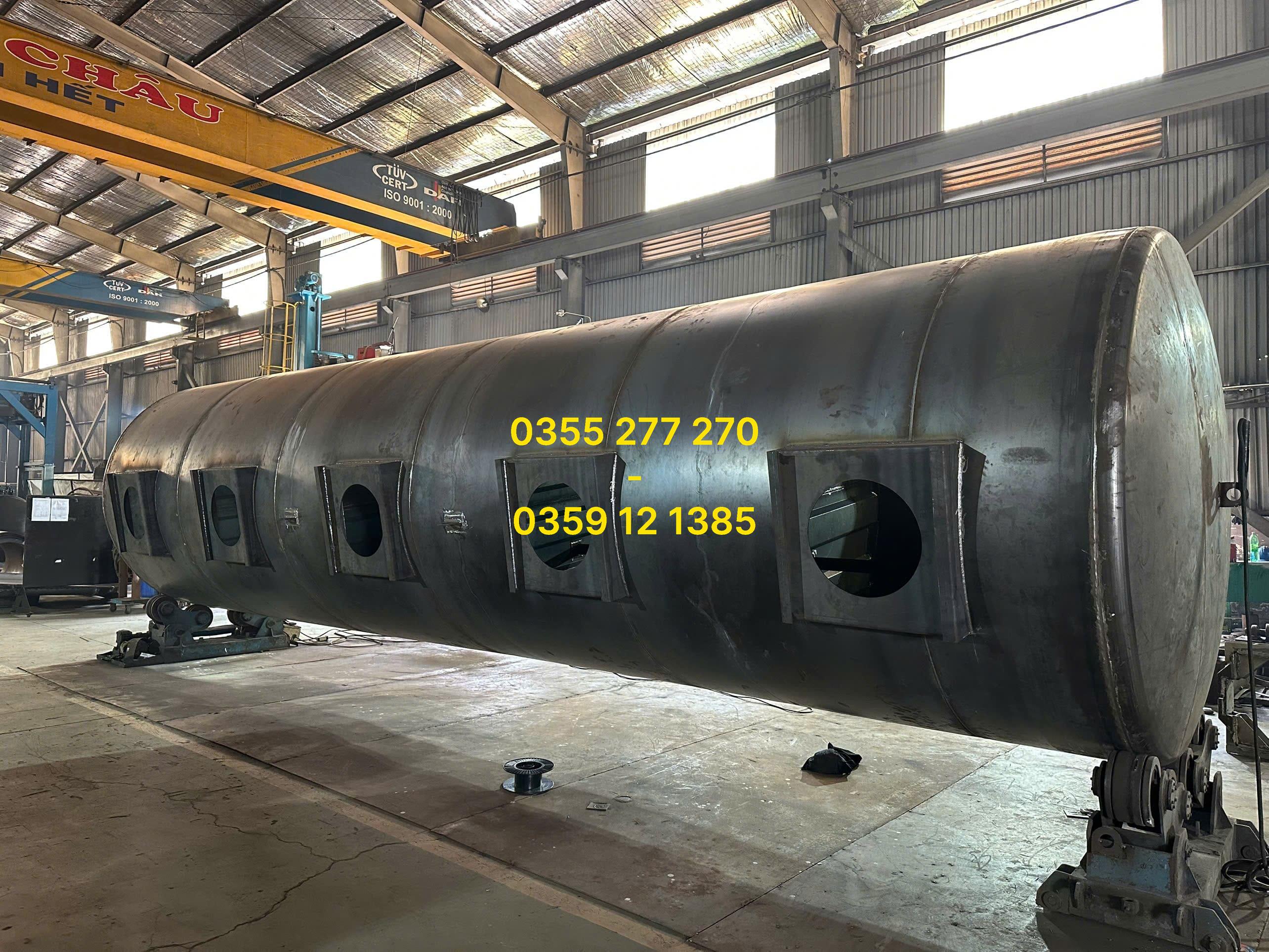 Xe bồn chở cám HCM