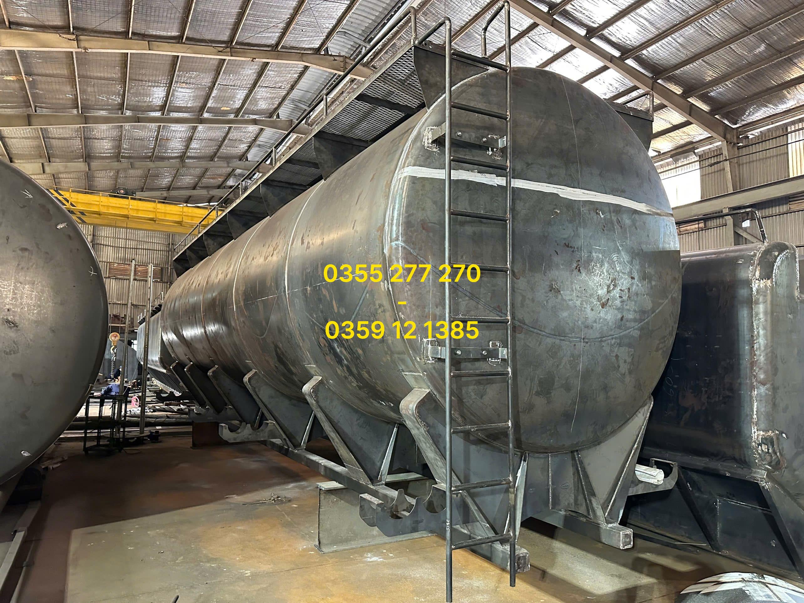 Xe bồn chở cám HCM