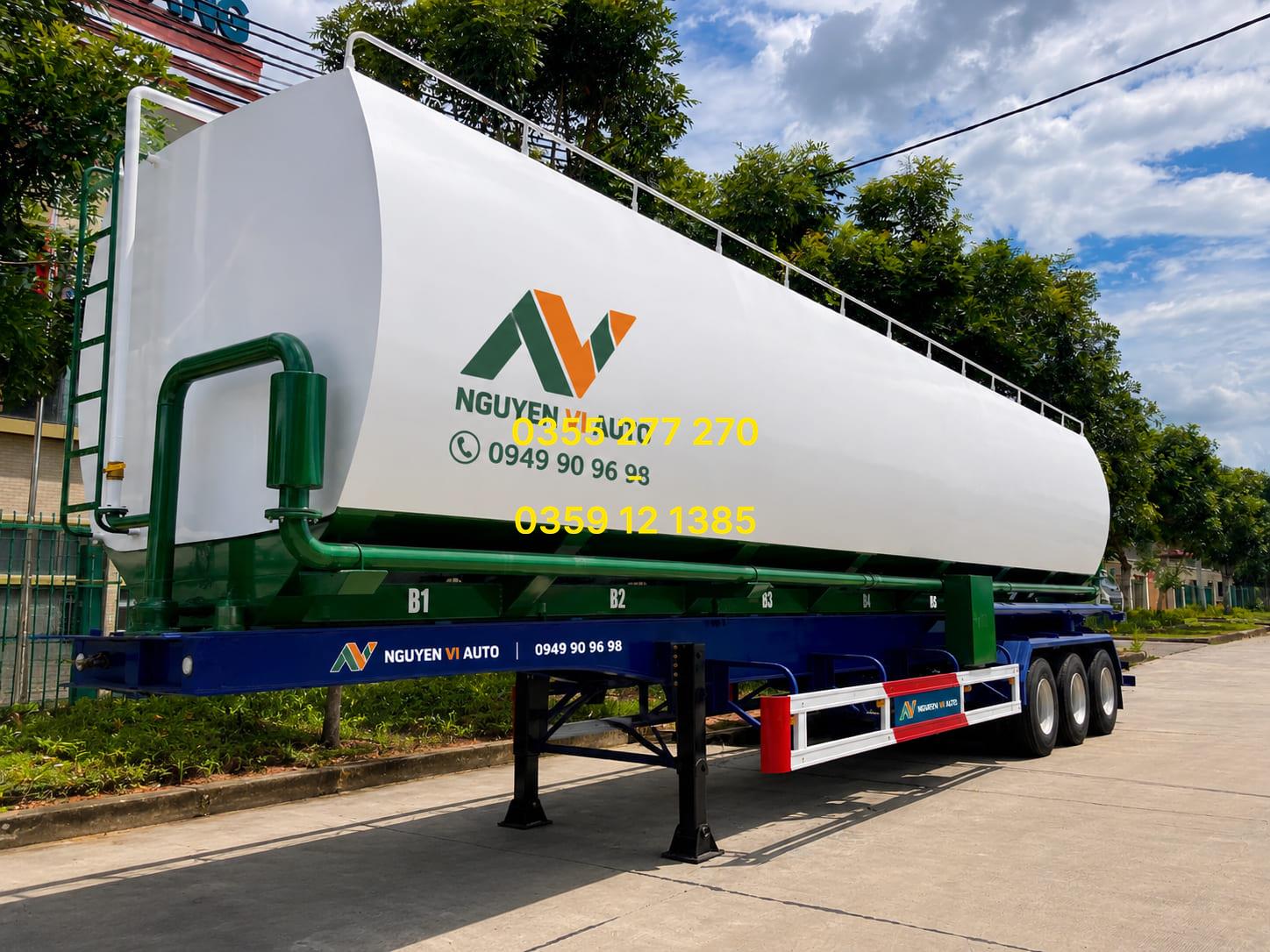 xe bồn chở cám HCM
