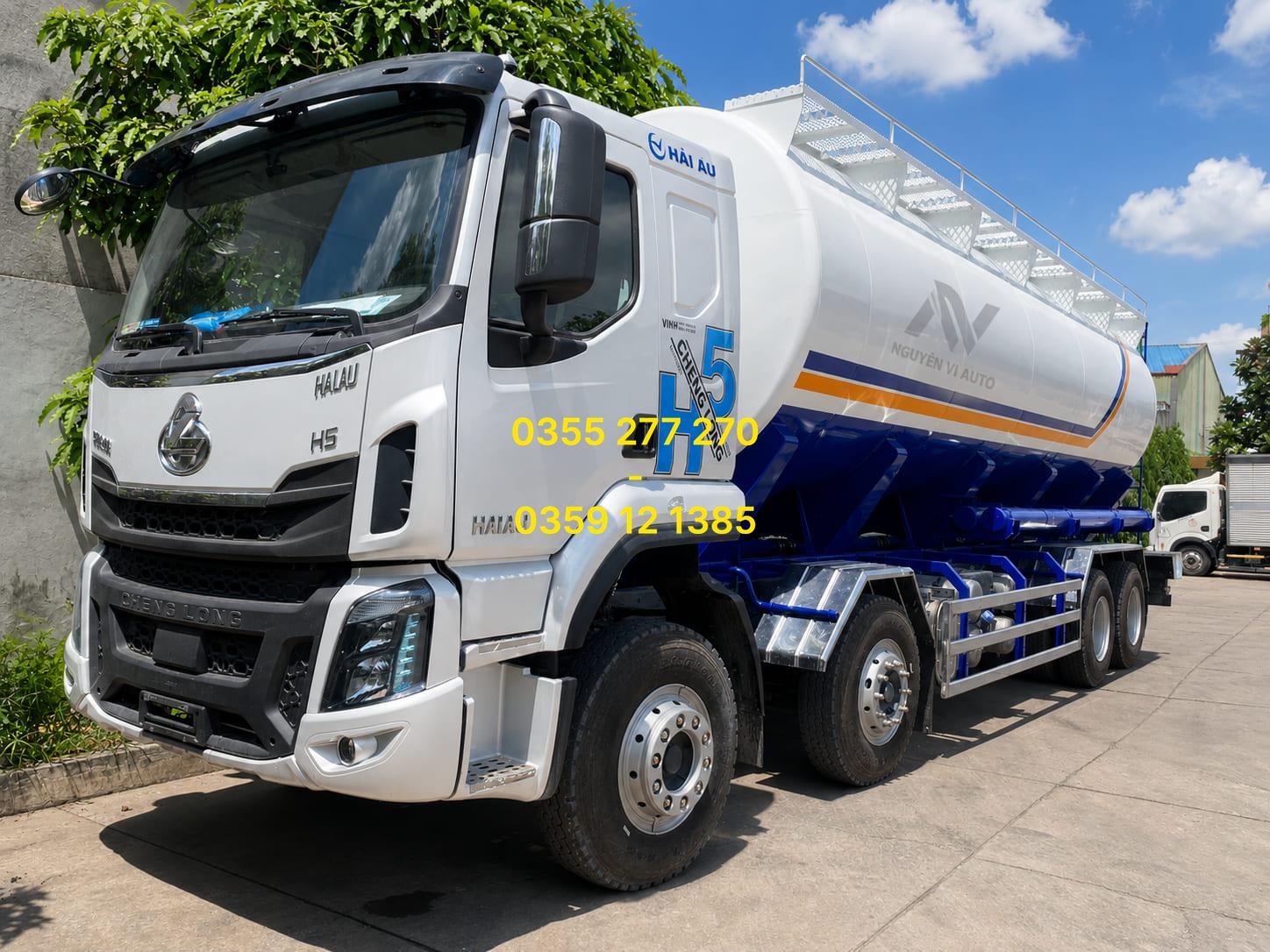 xe bồn chở cám HCM